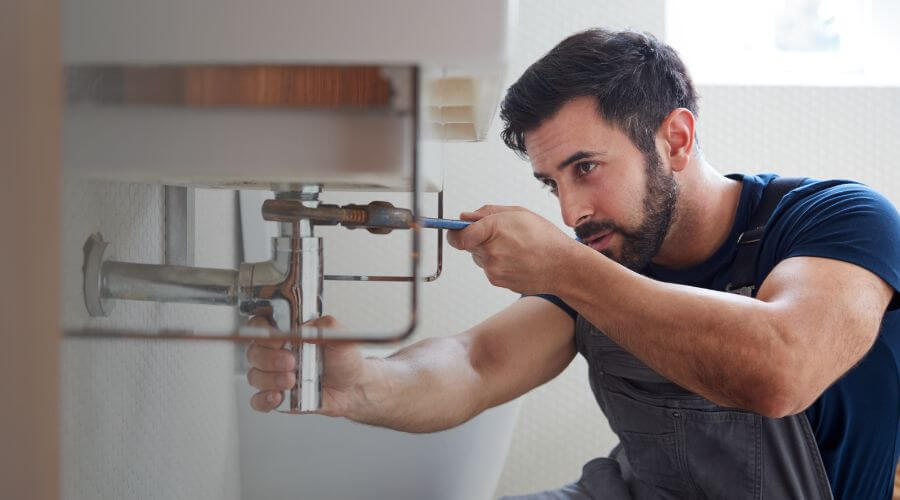 Professional water heater installation services in Holmes, PA